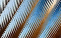 Création de motifs nanométriques par faisceaux d’ions